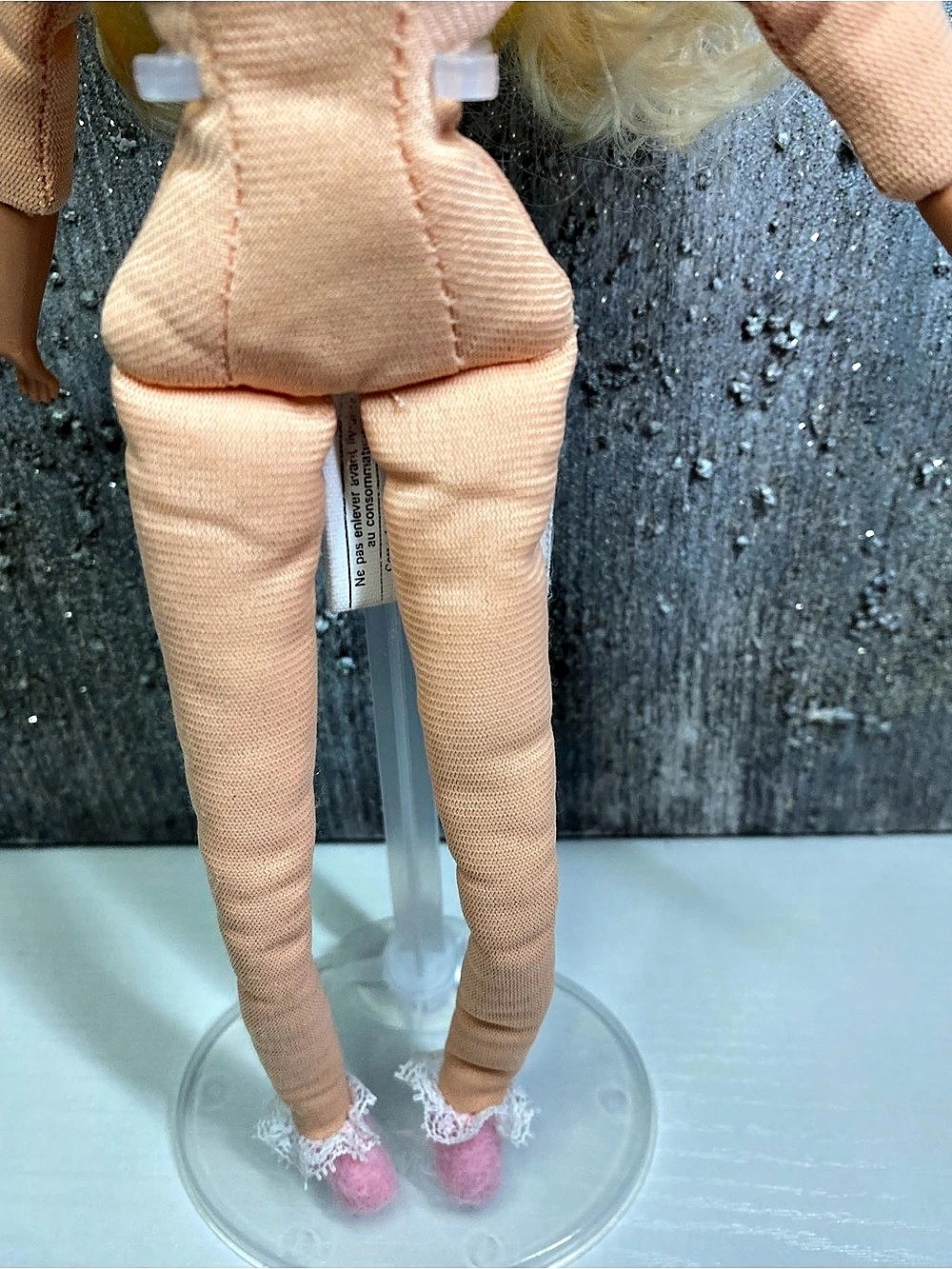Mattel 1993 Bedtime Barbie - Picture 10 of 13